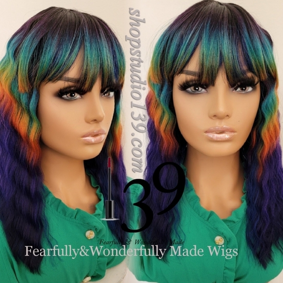 Rainbow bang wig with deep crimps - Picture 1 of 4